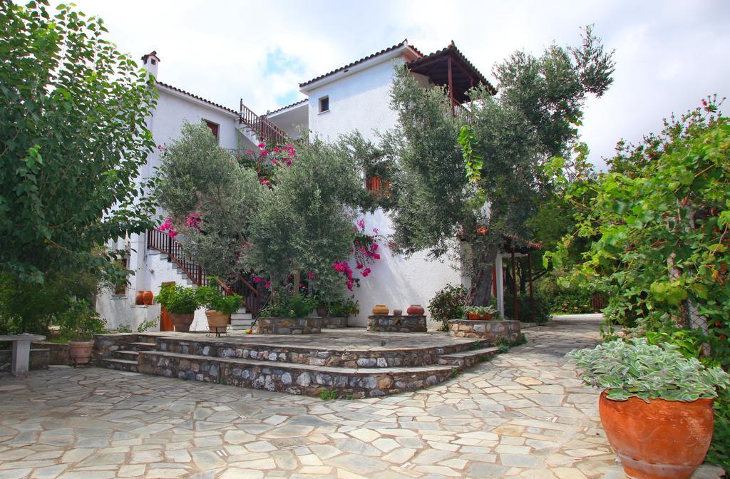 Marlitsis Apartments & Studios Skopelos Town Exterior photo
