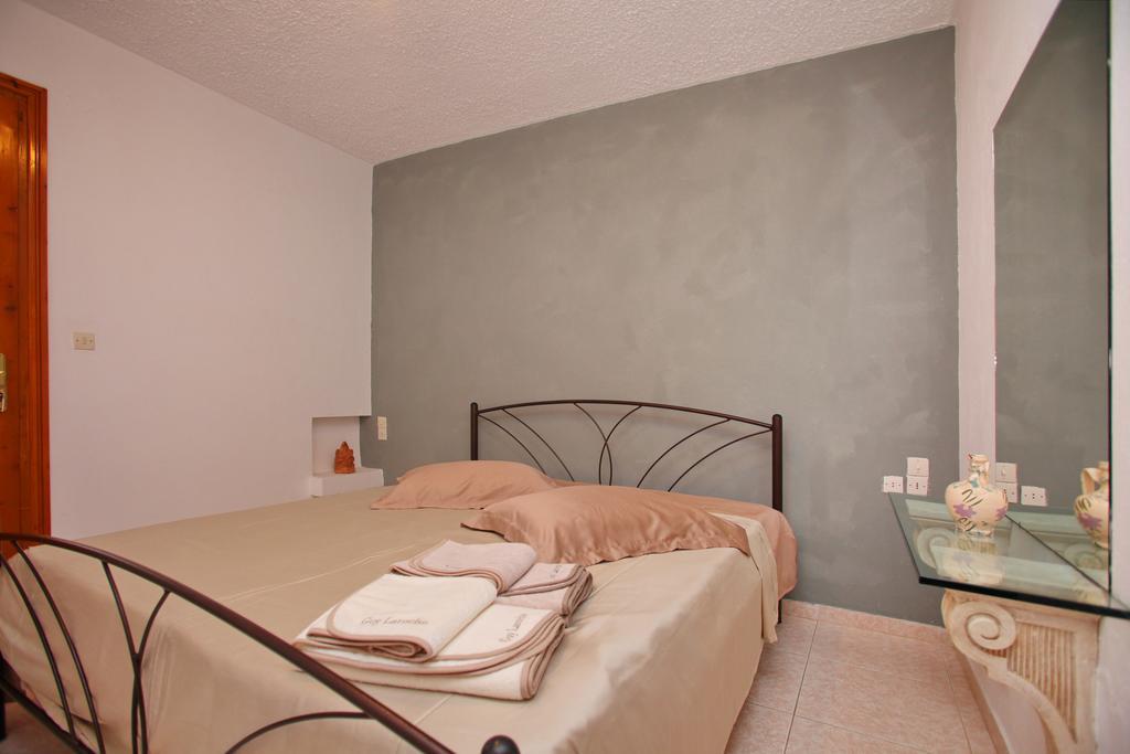 Marlitsis Apartments & Studios Skopelos Town Exterior photo