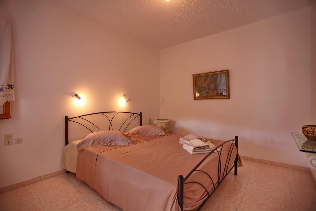 Marlitsis Apartments & Studios Skopelos Town Exterior photo