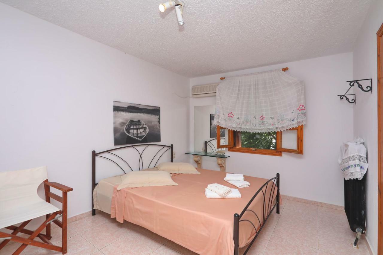 Marlitsis Apartments & Studios Skopelos Town Exterior photo
