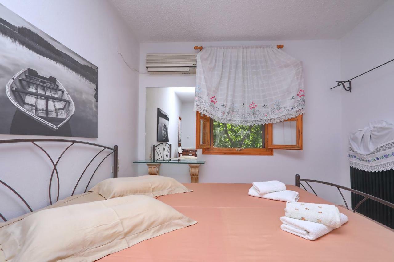 Marlitsis Apartments & Studios Skopelos Town Exterior photo