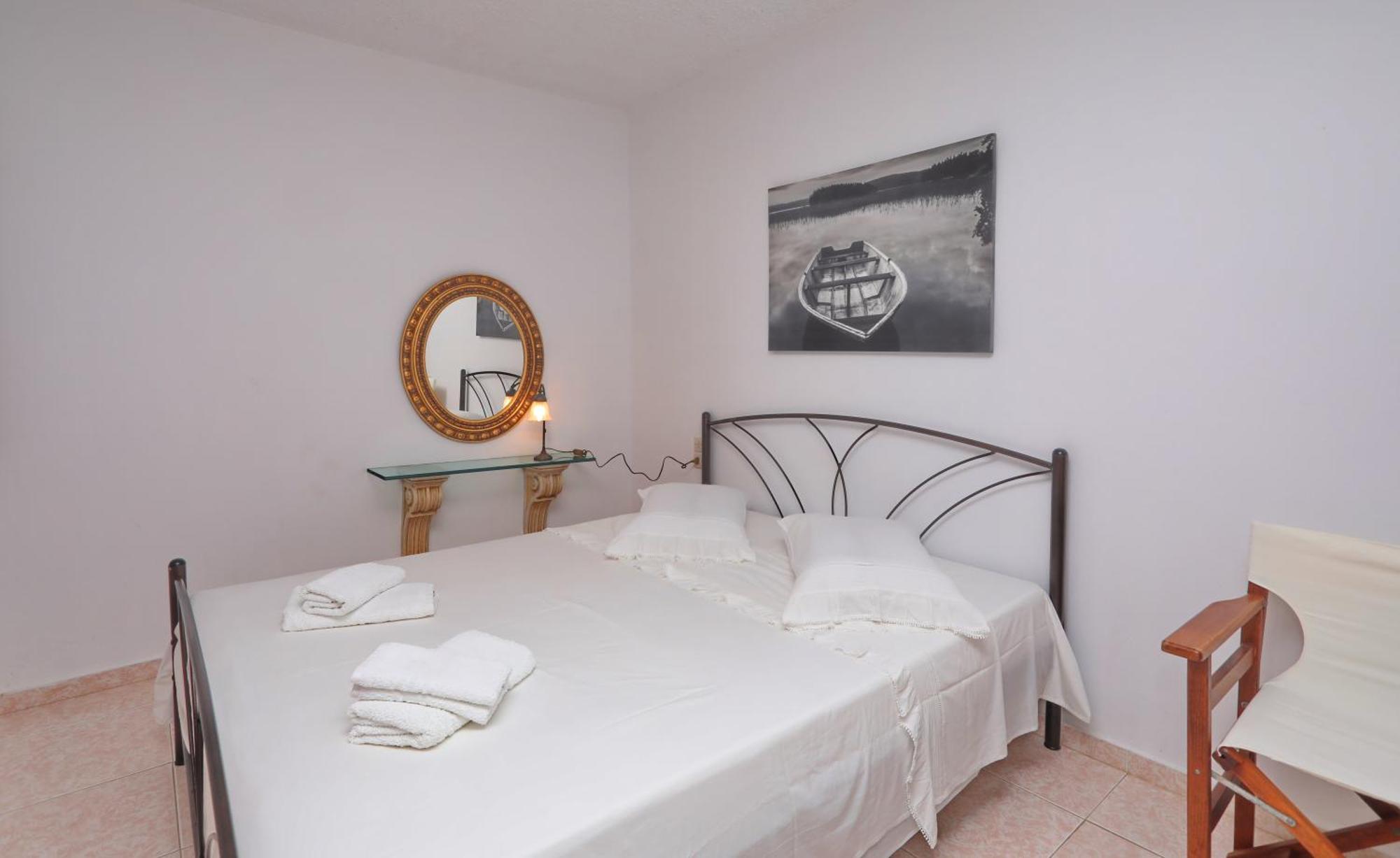 Marlitsis Apartments & Studios Skopelos Town Exterior photo