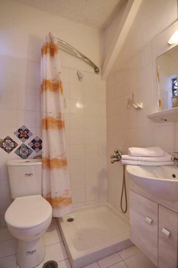 Marlitsis Apartments & Studios Skopelos Town Exterior photo